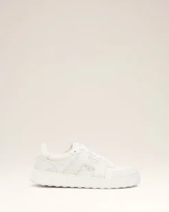 Baskets A Walk Blanches Basses En Cuir Lisse