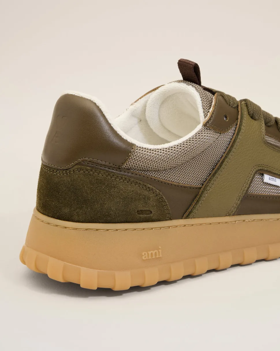 Baskets A Walk Vertes Basses En Cuir Lisse