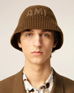 Bob En Maille Marron Patch Ami En Coton