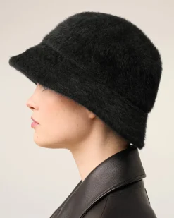 Bob Rivet Noir Ami de Coeur En Laine