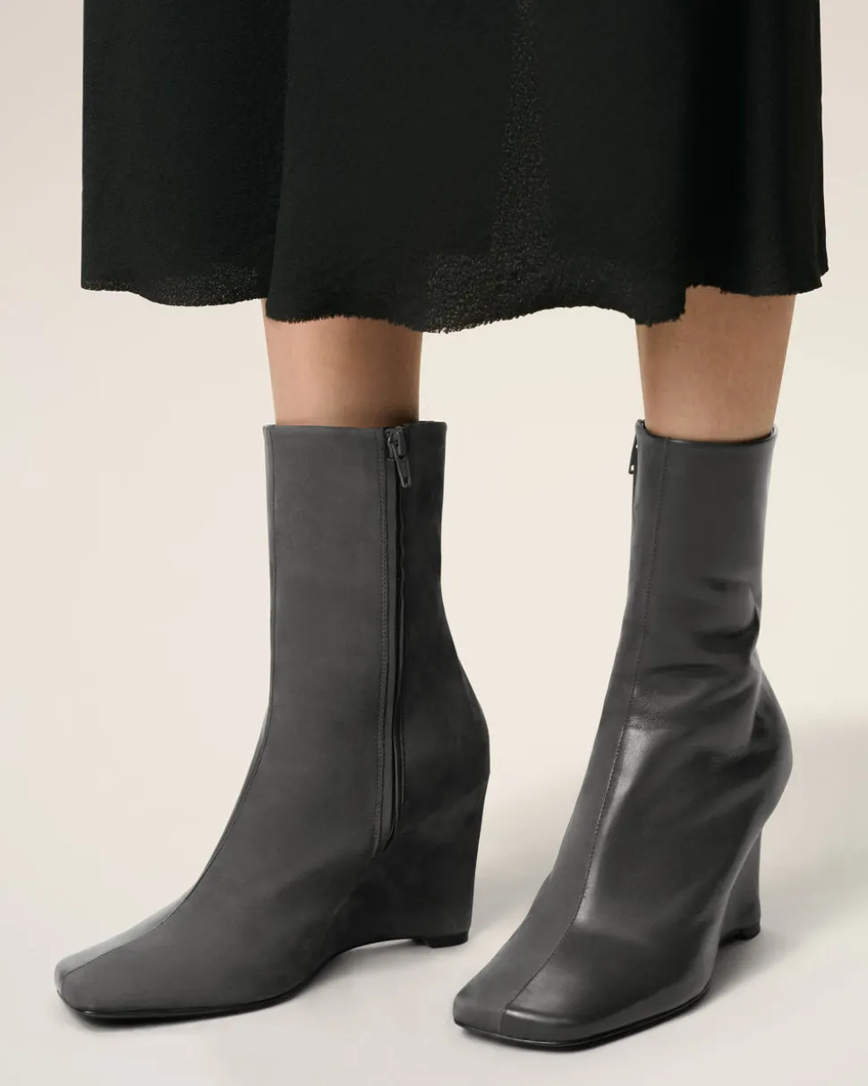 Bottines Noires Bicolores En Cuir