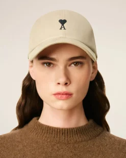 Casquette Beige Broderie Ami De Coeur Noir En Gabardine De Coton