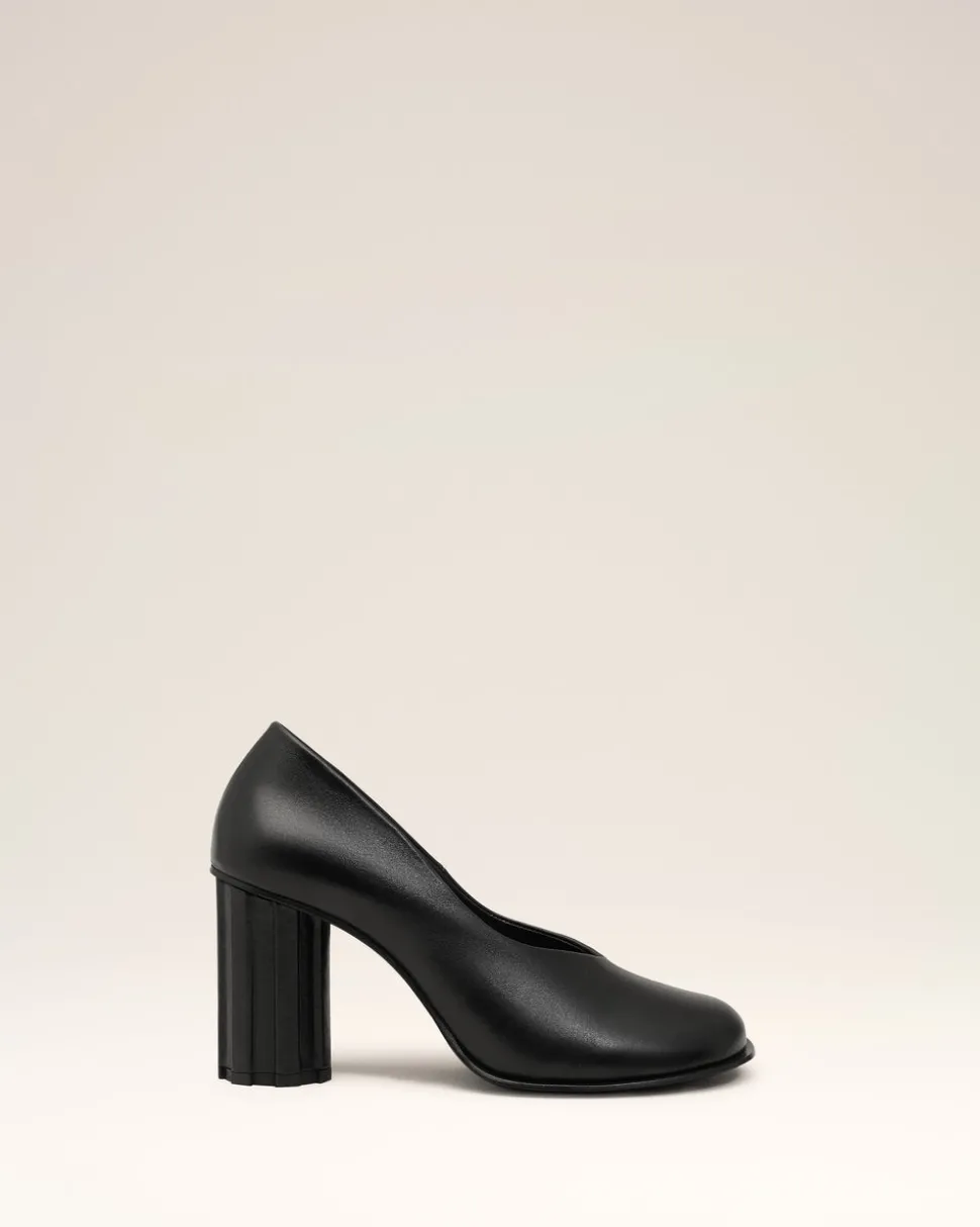 Escarpins Piano Noires A Bout Anatomique En Cuir