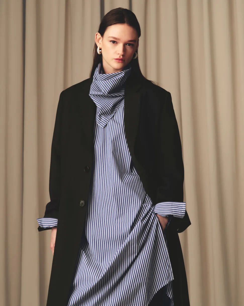 Manteau Noir Droit En Laine